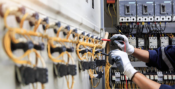 Professional Electrician technician working in Urania, LA